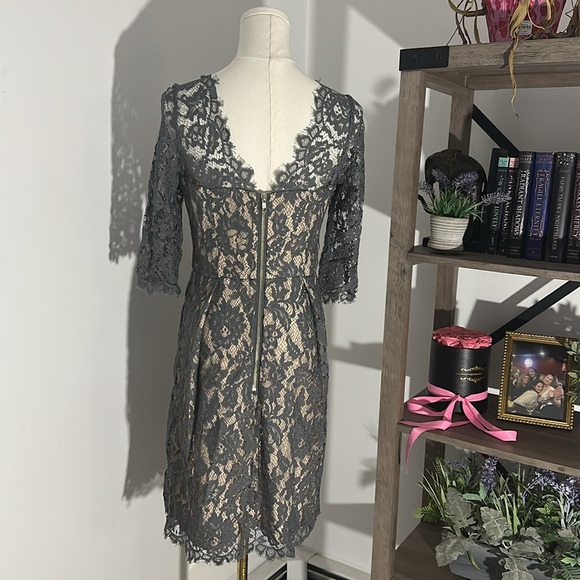 Lace Dress - Picture 6 of 8